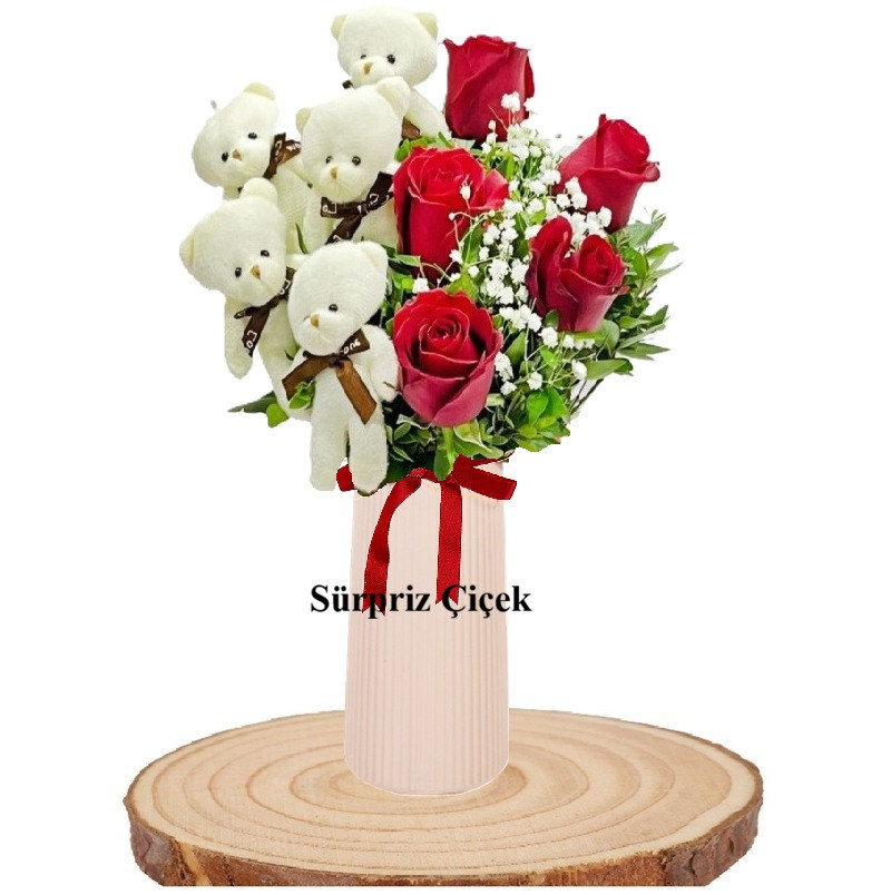 Sevimli Ayıcık & Güller